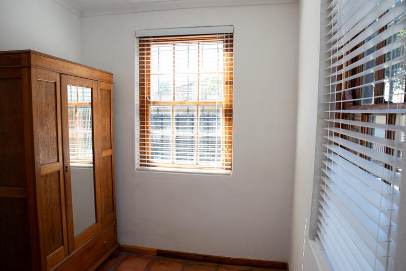 To Let 2 Bedroom Property for Rent in Observatory Western Cape